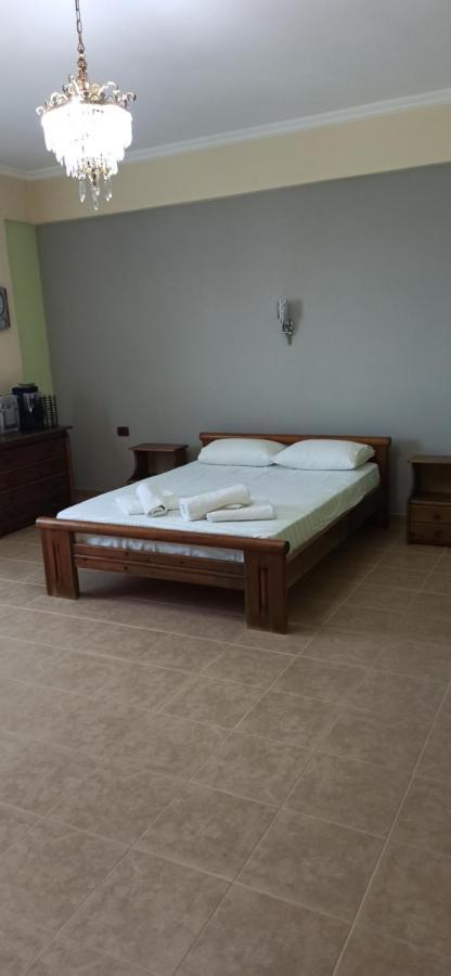 Villa Family Bitri Piqeras Εξωτερικό φωτογραφία