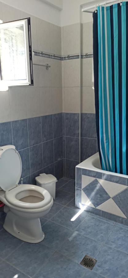 Villa Family Bitri Piqeras Εξωτερικό φωτογραφία