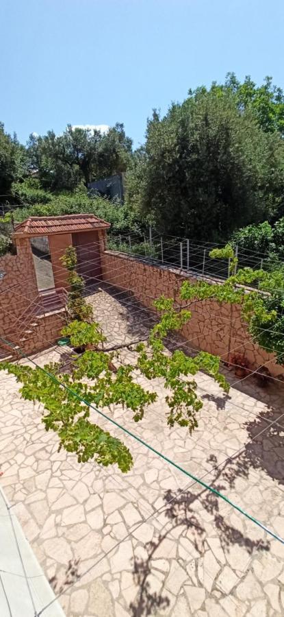 Villa Family Bitri Piqeras Εξωτερικό φωτογραφία