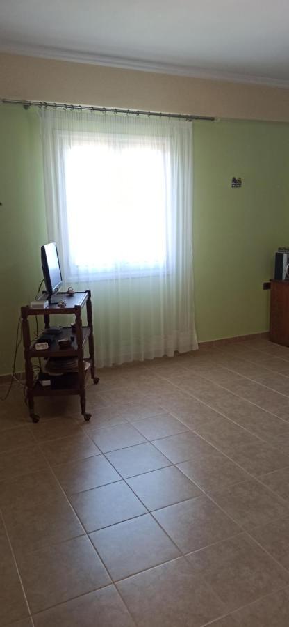 Villa Family Bitri Piqeras Εξωτερικό φωτογραφία